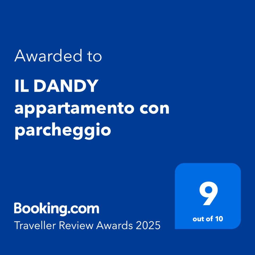 Il Dandy Appartamento Con Parcheggio トリエステ エクステリア 写真